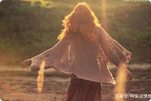 涉嫌构成经济诈骗罪怎么判刑经济诈骗罪属于刑事案件吗